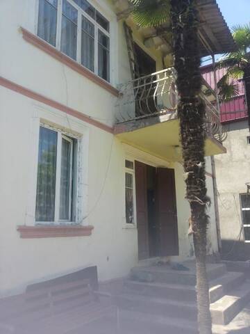 Фото номера Трехместный номер с общей ванной комнатой Гостевой дом Guesthouse Achi г. Батуми 10