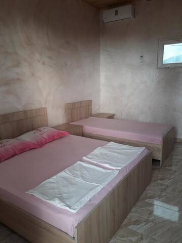 Фото номера Трехместный номер с видом на море Гостевой дом Guesthouse Achi г. Батуми 12
