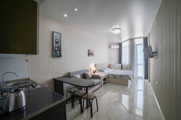 Фото номера Апартаменты с видом на море Апарт-отели Apart Hotel Irida г. Батуми 8