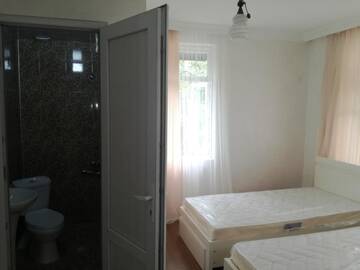 Фото номера Трехместный номер Гостевой дом Avto House г. Батуми 5