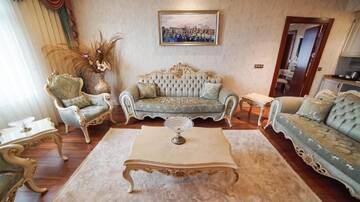 Фото номера Полулюкс Отель Wyndham Batumi г. Батуми 3