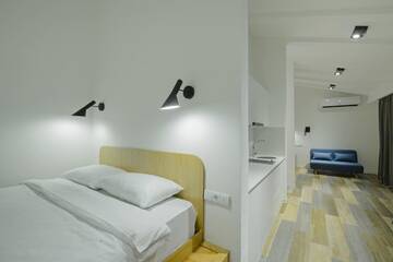 Фото номера Улучшенные апартаменты Отель Mariinsky ApartHotel г. Батуми 6