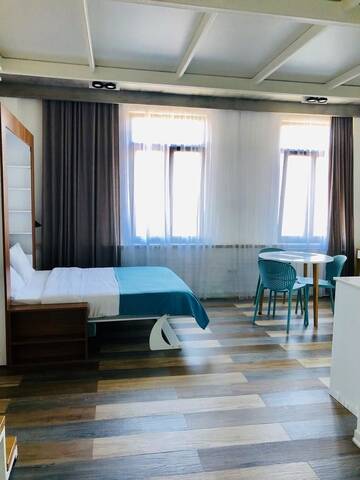 Фото номера Апартаменты Отель Mariinsky ApartHotel г. Батуми 2