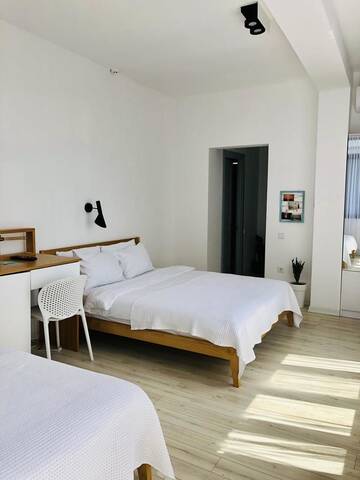 Фото номера Стандартные апартаменты Отель Mariinsky ApartHotel г. Батуми 4