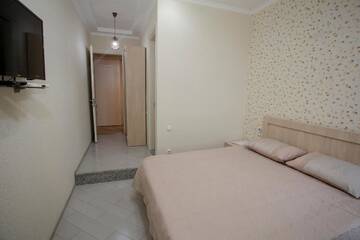 Фото Мини-отель 5 Rooms г. Батуми 4