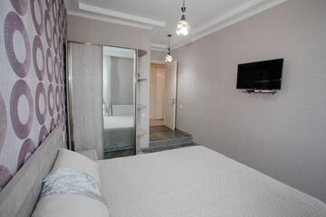Фото номера Бюджетный двухместный номер с 1 кроватью Мини-отель 5 Rooms г. Батуми 20