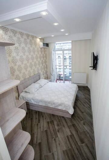 Фото номера Бюджетный двухместный номер с 1 кроватью Мини-отель 5 Rooms г. Батуми 29