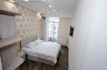 Фото номера Бюджетный двухместный номер с 1 кроватью Мини-отель 5 Rooms г. Батуми 11
