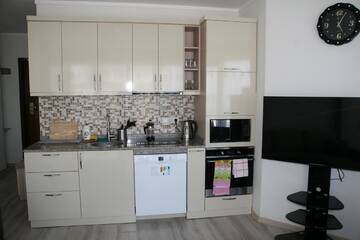 Фото номера Апартаменты в пентхаусе Апарт-отели Apart Hotel Orbi Towers г. Батуми 7