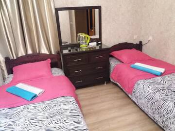Фото номера Трехместный номер с собственной ванной комнатой Гостевой дом Guesthouse Next to beach г. Батуми 21