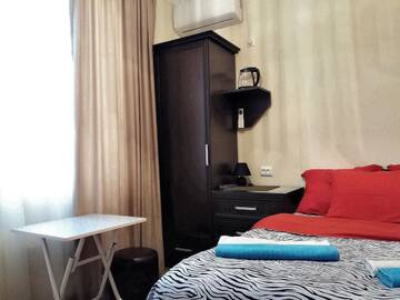Фото номера Небольшой двухместный номер с 1 кроватью Гостевой дом Guesthouse Next to beach г. Батуми 22