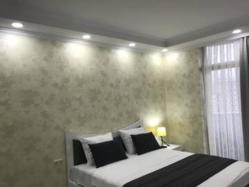 Фото номера Люкс, вид на море Апарт-отели Aparthotel Selfie г. Батуми 8