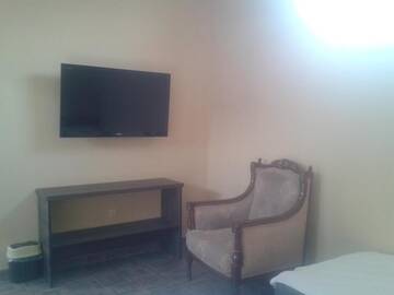 Фото номера Номер-студио с террасой Мини-отель Maxim Mini Hotel г. Батуми 2