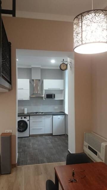 Фото номера Апартаменты - Двухуровневые Мини-отель Maxim Mini Hotel г. Батуми 3
