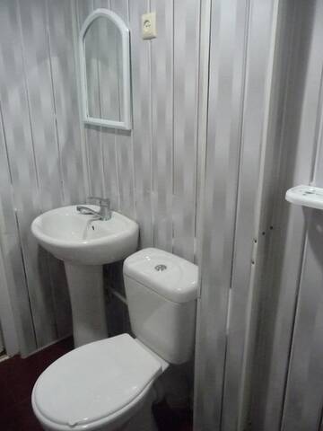 Фото номера Стандартный двухместный номер с 1 кроватью Гостевой дом Apartments On Vaja Pshavela г. Батуми 6