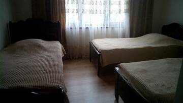 Фото номера Cемейный номер с собственной ванной комнатой Гостевой дом Guest House Batumi г. Батуми 10