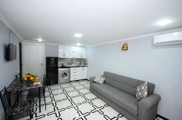 Фото номера Апартаменты с 1 спальней Апарт-отели ApartHotel My Home г. Батуми 14
