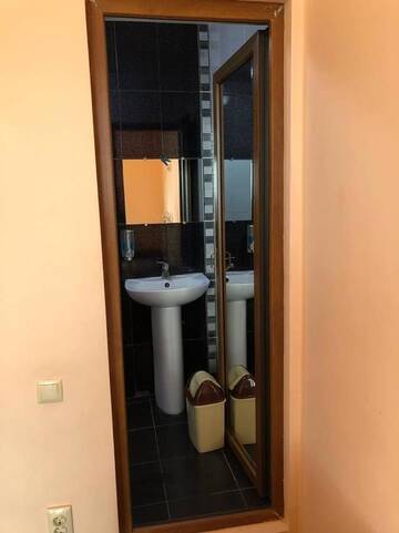 Фото номера Трехместный номер Делюкс с видом на море Гостевой дом Ekaterine Guest House г. Батуми 8