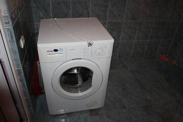 Фото номера Двухместный номер с 1 кроватью и общей ванной комнатой Гостевой дом Jako г. Батуми 6