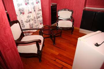 Фото номера Люкс с 2 спальнями Отель Hotel Black Sea House г. Батуми 9