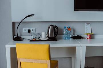 Фото номера Семейный номер с видом на море Апарт-отели Aparthotel Tangerine г. Батуми 7