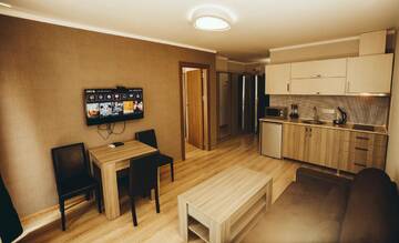 Фото номера Апартаменты с 1 спальней Апарт-отели Panorama Sea Tower г. Батуми 3