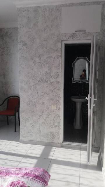 Фото номера Четырехместный номер &quot;Комфорт&quot; Отели типа «постель и завтрак» Merab House г. Батуми 8