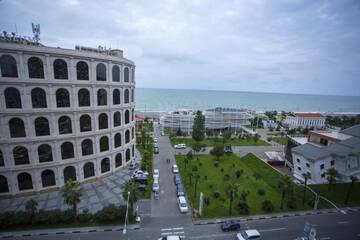 Фото номера Апартаменты Делюкс Отель Blue Star Batumi г. Батуми 27