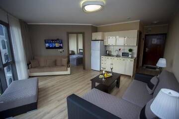 Фото номера Апартаменты Делюкс Отель Blue Star Batumi г. Батуми 42
