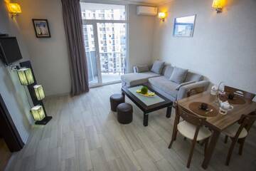 Фото номера Апартаменты с 2 спальнями Отель Blue Star Batumi г. Батуми 5