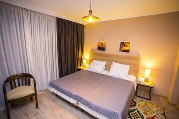 Фото номера Люкс с террасой Отель Hotel N16 г. Батуми 3