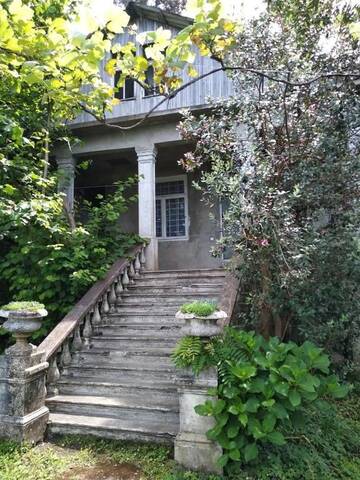 Фото номера Дом с 2 спальнями Дома для отпуска House on Magnolii 1 г. Батуми 57