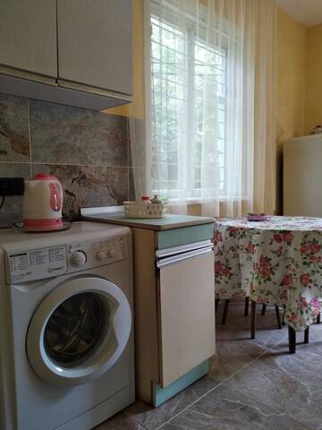Фото номера Дом с 2 спальнями Дома для отпуска House on Magnolii 1 г. Батуми 22