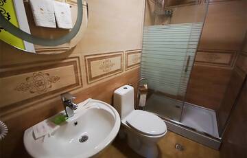 Фото номера Суперлюкс Отель Black Sea Star Batumi г. Батуми 11