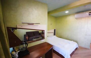 Фото номера Суперлюкс Отель Black Sea Star Batumi г. Батуми 4