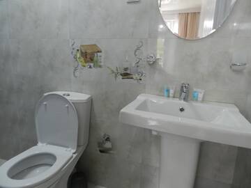 Фото номера Двухуровневый номер-студио Гостевой дом Nia Guest House г. Батуми 6