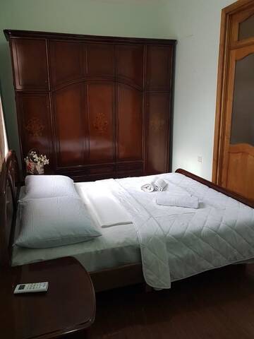 Фото номера Двухместный номер Делюкс с 1 кроватью и душем Гостевой дом Nia Guest House г. Батуми 5