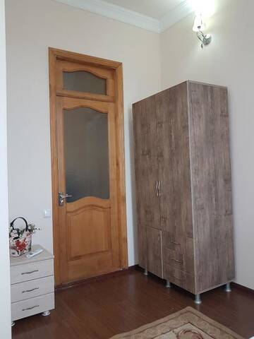 Фото номера Трехместный номер с душем Гостевой дом Nia Guest House г. Батуми 2