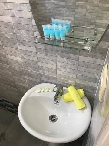 Фото номера Дом с 2 спальнями Отель Hotel Buta г. Батуми 26