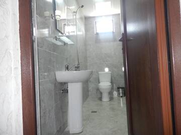 Фото номера Семейный номер Делюкс Гостевой дом Guest House on Angisa г. Батуми 25