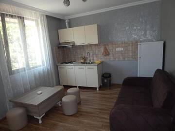 Фото номера Cемейный номер с собственной ванной комнатой Гостевой дом Guest House on Angisa г. Батуми 6