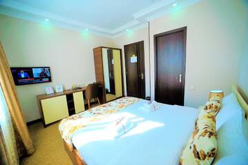 Фото номера Двухместный номер с 1 кроватью Отель Hotel Park г. Батуми 7