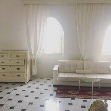 Фото номера Четырехместный номер Делюкс Отель Richeuli Villa г. Батуми 6