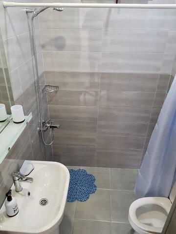 Фото номера Апартаменты Делюкс Мини-отель Sweet Home at Ninoshvili 3 г. Батуми 13