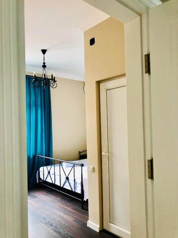 Фото номера Двухместный номер Делюкс с 1 кроватью Гостевой дом #HOME-11 г. Батуми 20