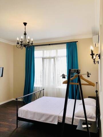 Фото номера Двухместный номер Делюкс с 1 кроватью Гостевой дом #HOME-11 г. Батуми 6