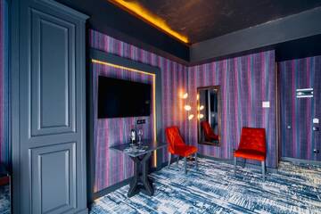 Фото номера Люкс с видом на город Отель Tapis Rouge Boutique Hotel г. Батуми 9