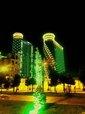 Фото Апарт-отели BLACK SEA SIDE APARTMENTS г. Батуми 1