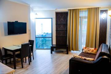 Фото номера Апартаменты с 1 спальней Апарт-отели BLACK SEA SIDE APARTMENTS г. Батуми 2