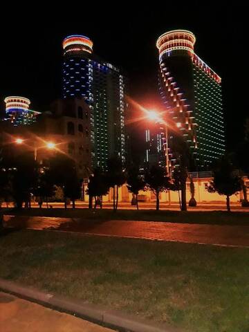 Фото Апарт-отели BLACK SEA SIDE APARTMENTS г. Батуми 2